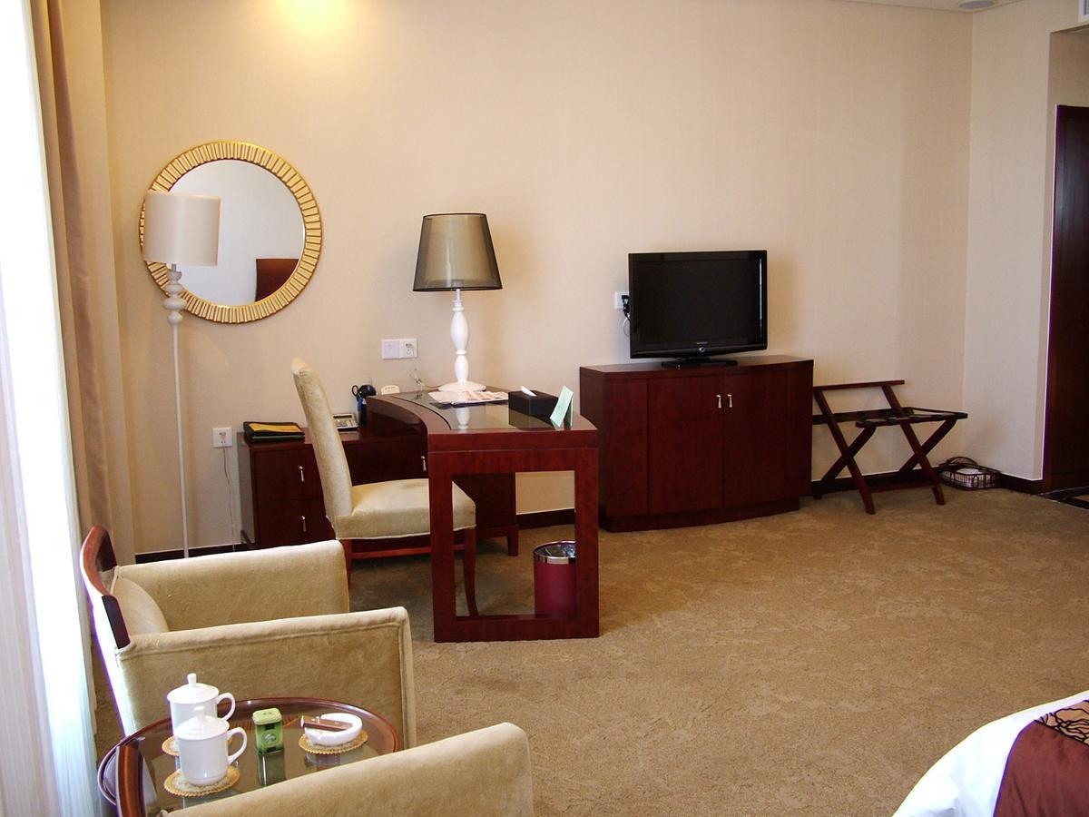 Fuxing Oriental Boutique Hotel Chifeng Kamer foto